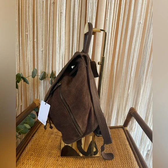 SOLD - Picture 4 of 11